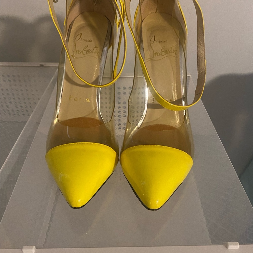 One of a kind YELLOW Christian Louboutin Sandal
